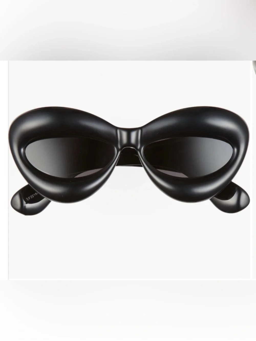 Loewe Black Chunky Cat-Eye Sunglasses Women Brand New